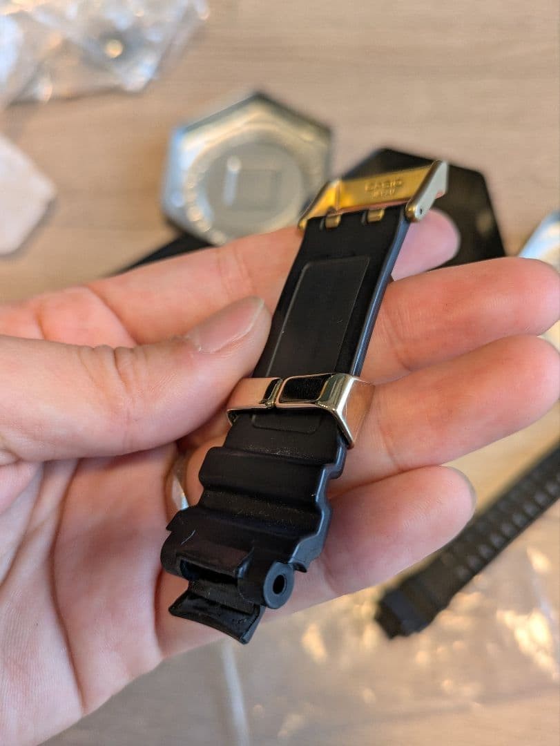Straps and other accessories for the G-SHOCK 30th Anniversary Model GW-A1130