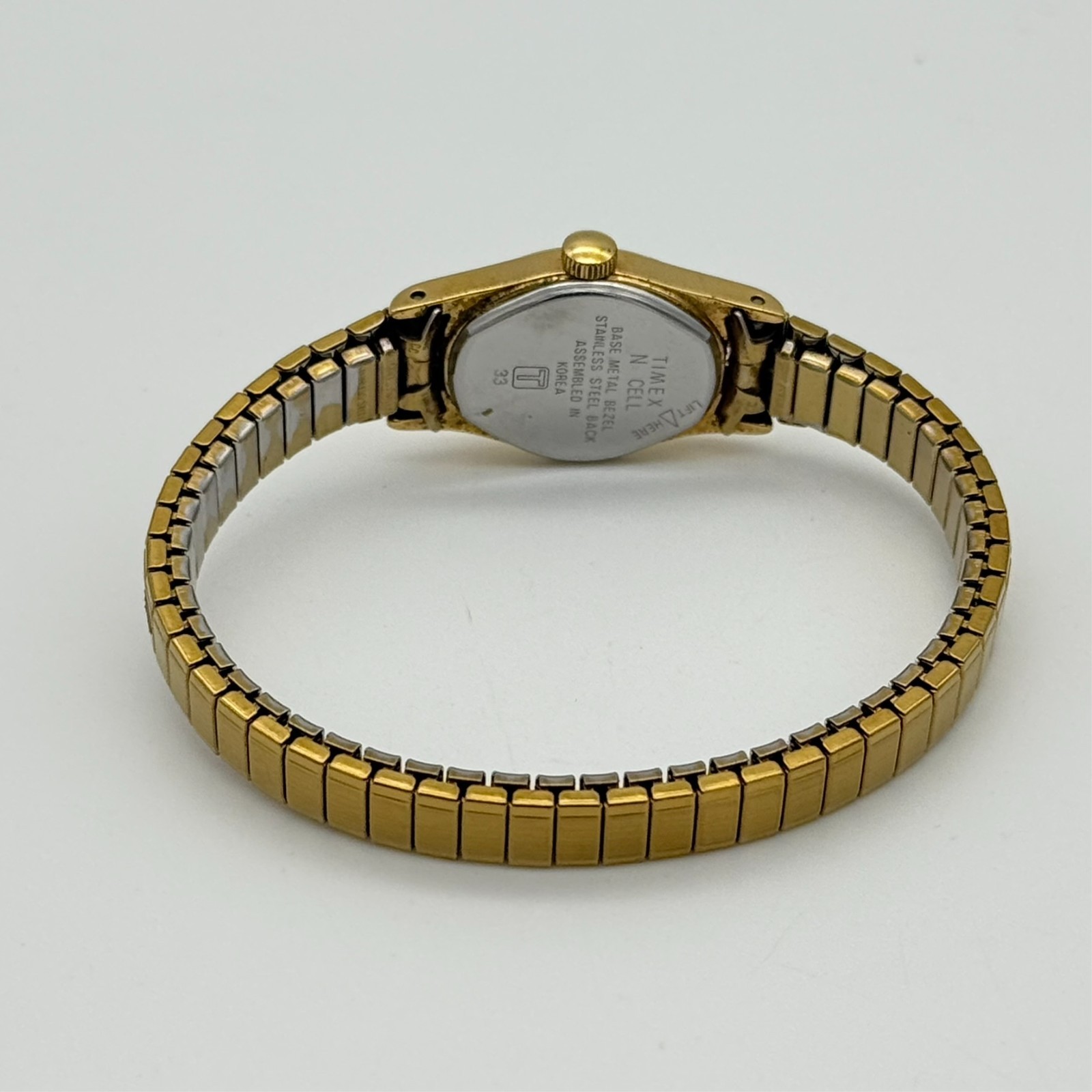 Women’s Vintage 1987 TIMEX Gold Tone Classic Petite Flex Bracelet Watch, Oval