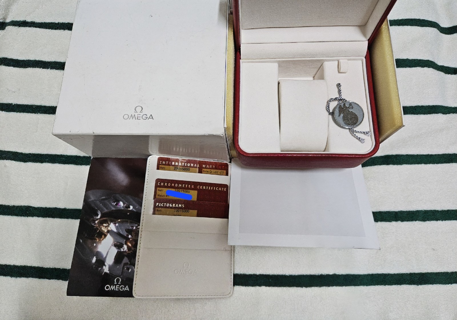 OMEGA Seamaster Planet Ocean Black 42mm 2201.50.00 (2007)
