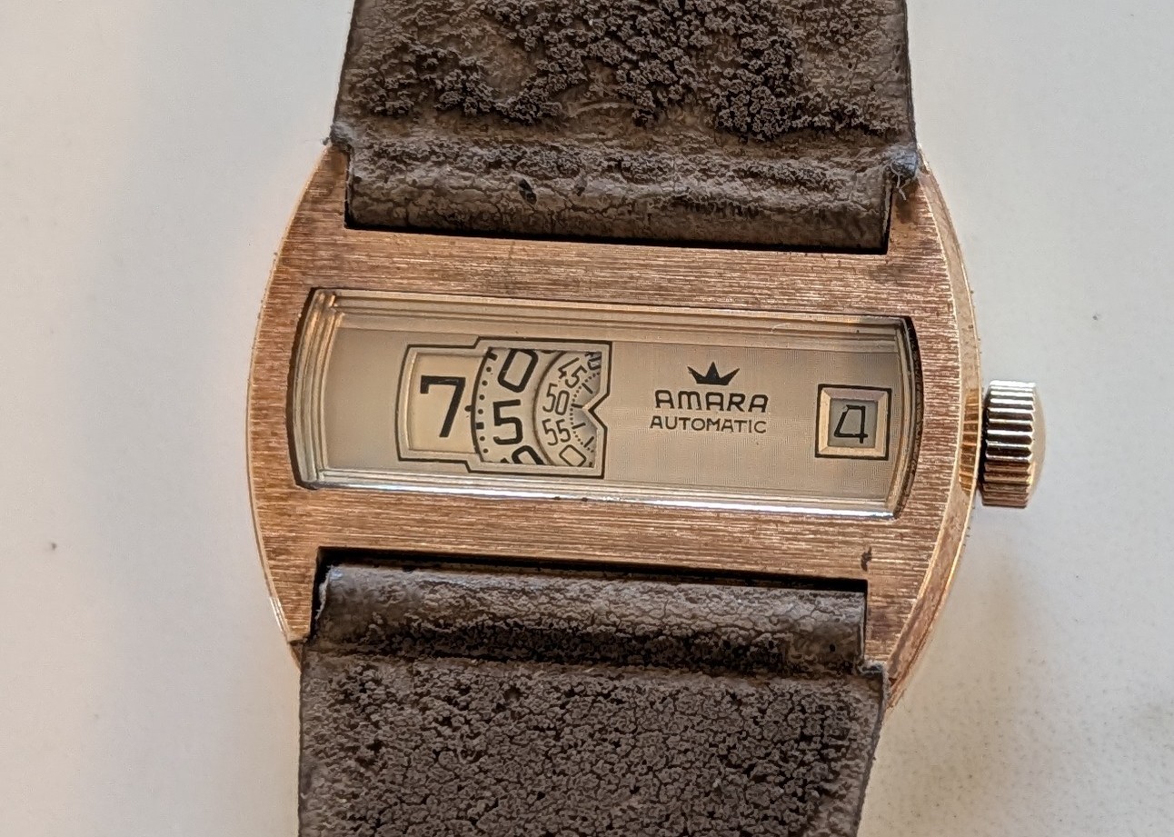 Vintage 70s Jump Hour Direct Read Automatic Quickset Date by Amara