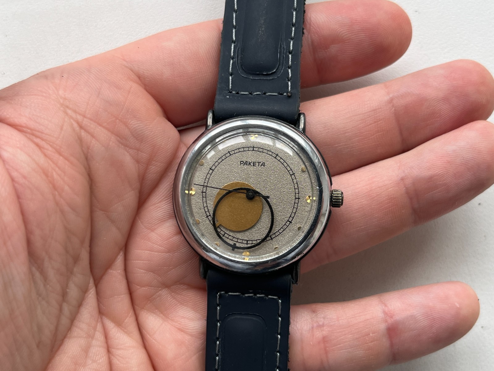 VTG Soviet Mechanical wristwatch RAKETA Copernic Kopernik USSR (Serviced)