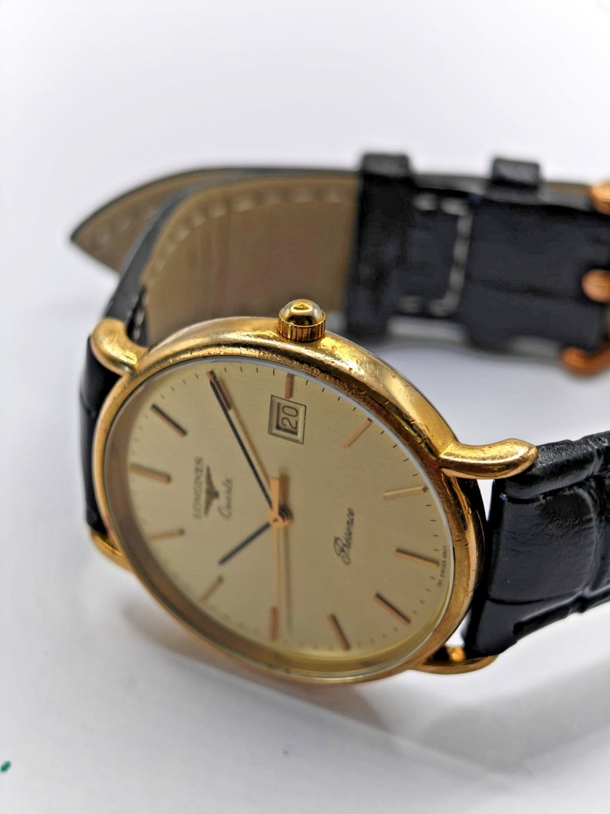 Vintage Longines Presence Quartz Cal L156.4 Gold Plated Champagne Dial 33mm