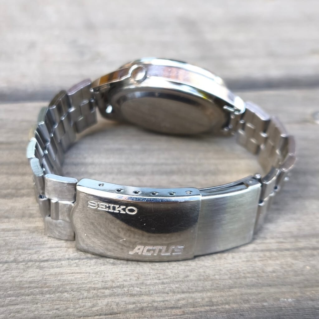 SEIKO ACTUS 7019-7350 21J Automatic Vintage Watch Manufactured in Japan in March