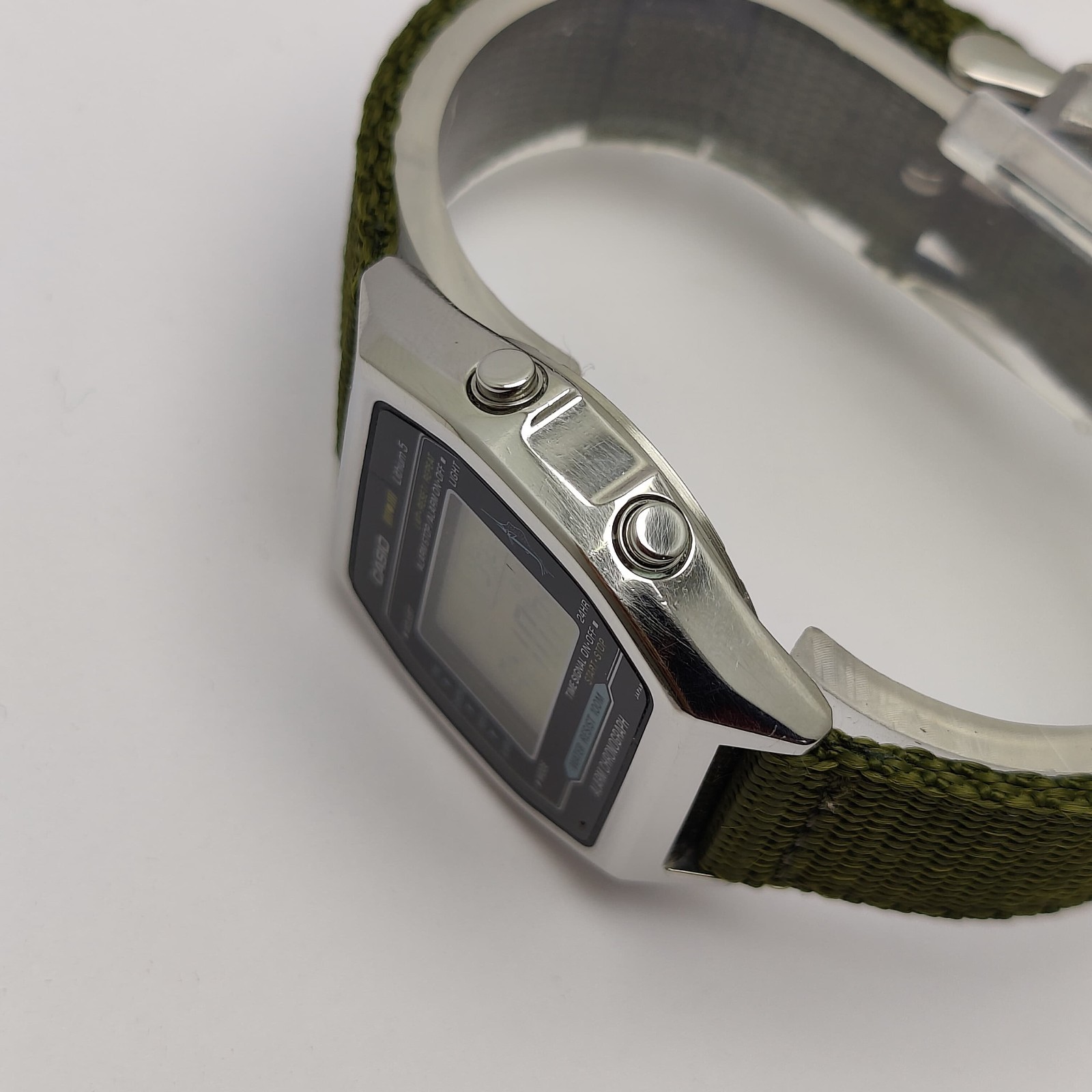 Vintage Casio Marlin H101 106 Digital Chronograph/Timer/Alarm 1980s Men’s Watch