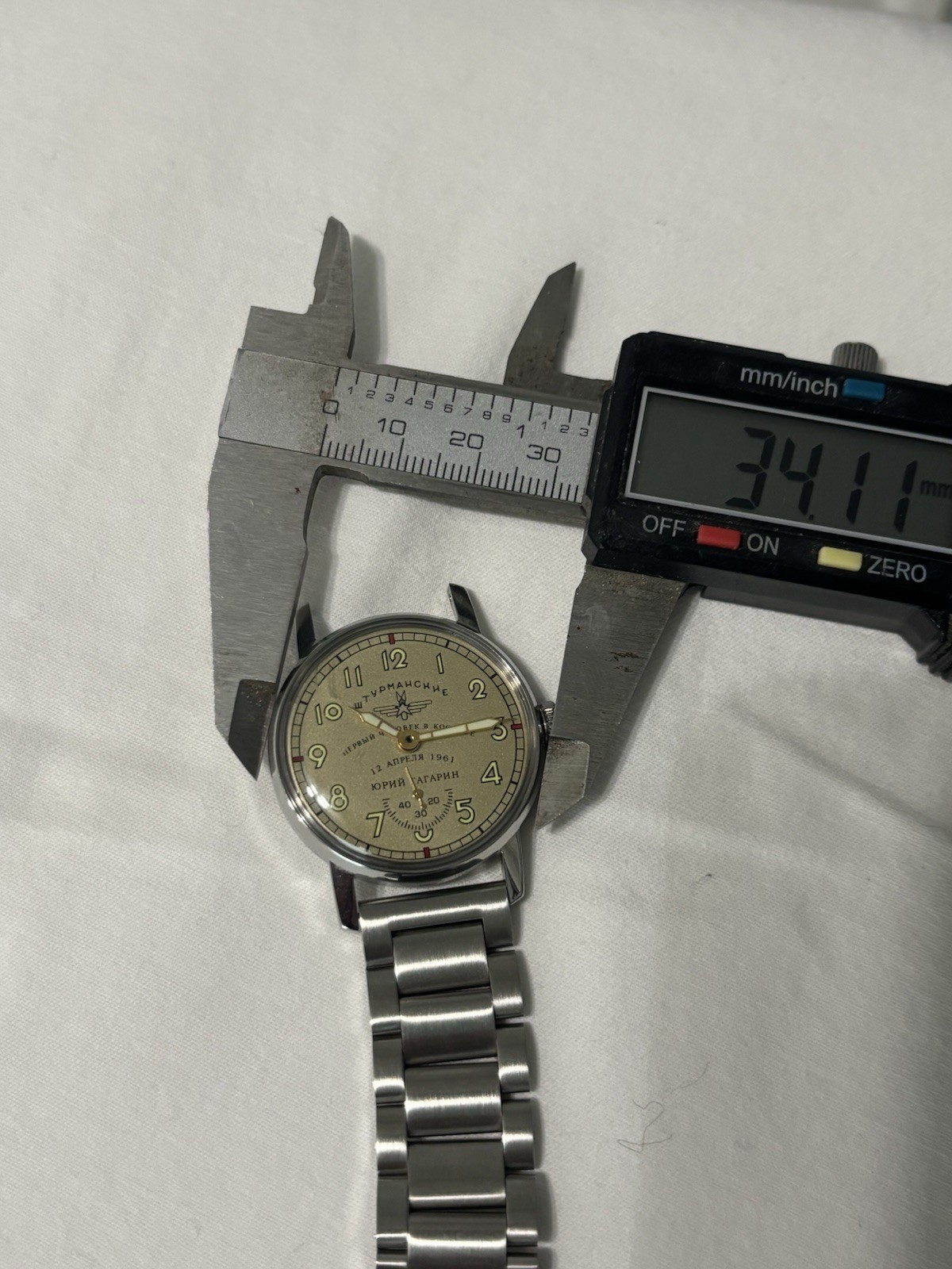 Soviet vintage Pobeda Wrist Watch. Sturmanki Yuri Garagin Mechanical Watch.