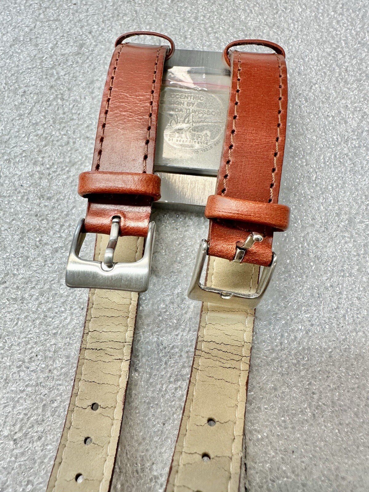 WORKING Axcent Of Scandinavia Eccentric Designs Linda Tuvesson Sweden watch 45mm