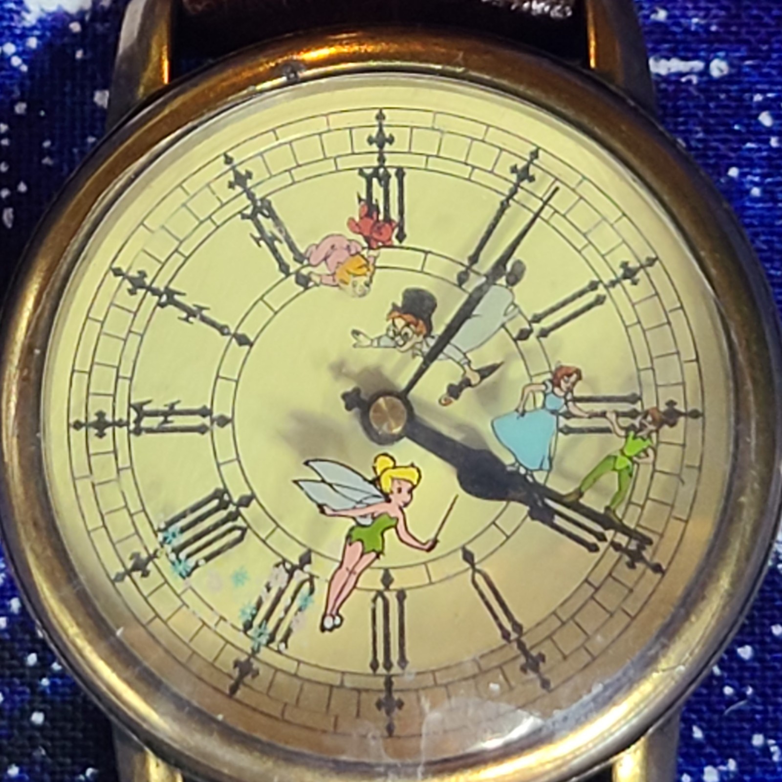 Disney Peter Pan Lunchbox Watch LE Tinker Bell Pin Ready To Wear | See Video