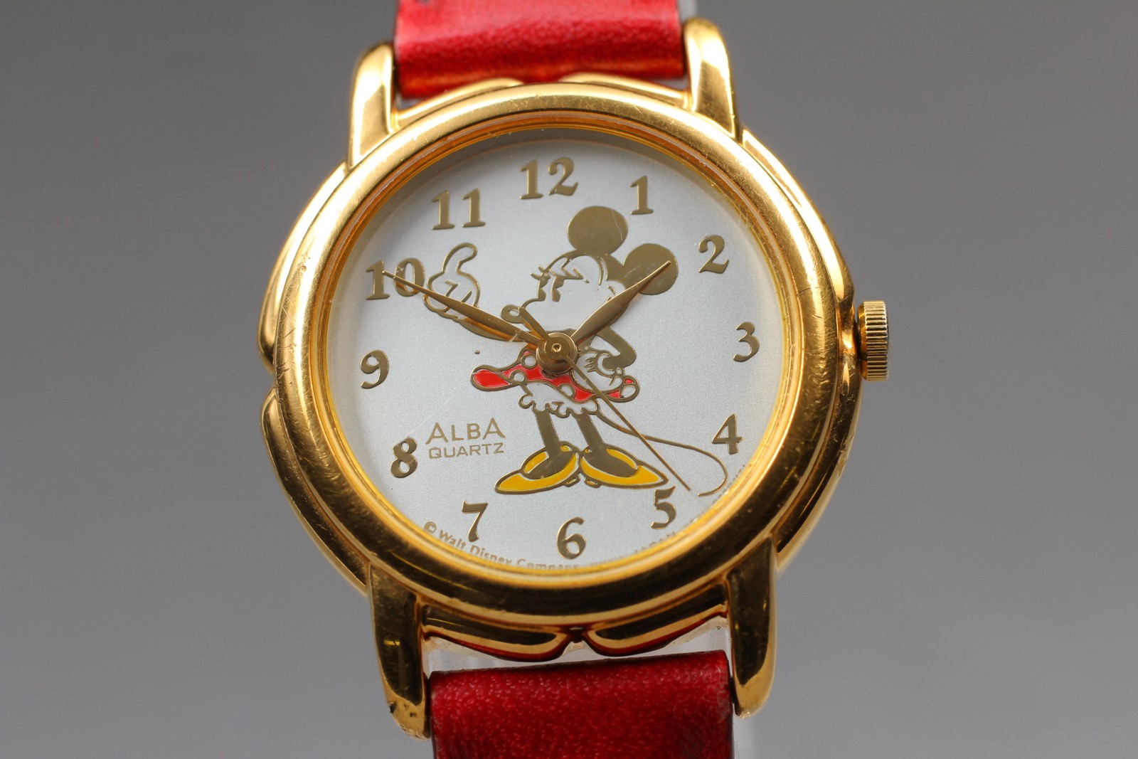 2005 [Exc+5] Seiko Alba V501-0170 Minnie Disney Gold Roman 26mm Qz Ladies Watch