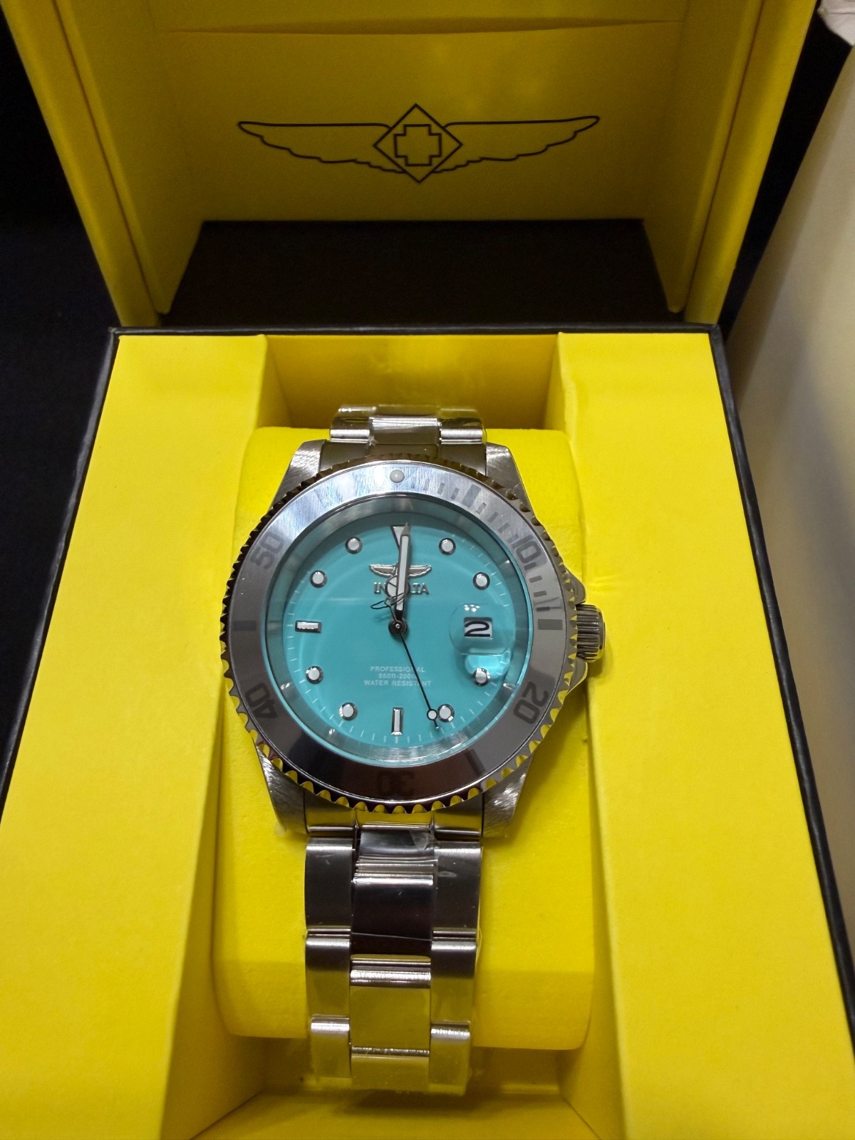 Invicta Pro Diver Aurenova Men’s Watch – 40mm. Steel (50957)