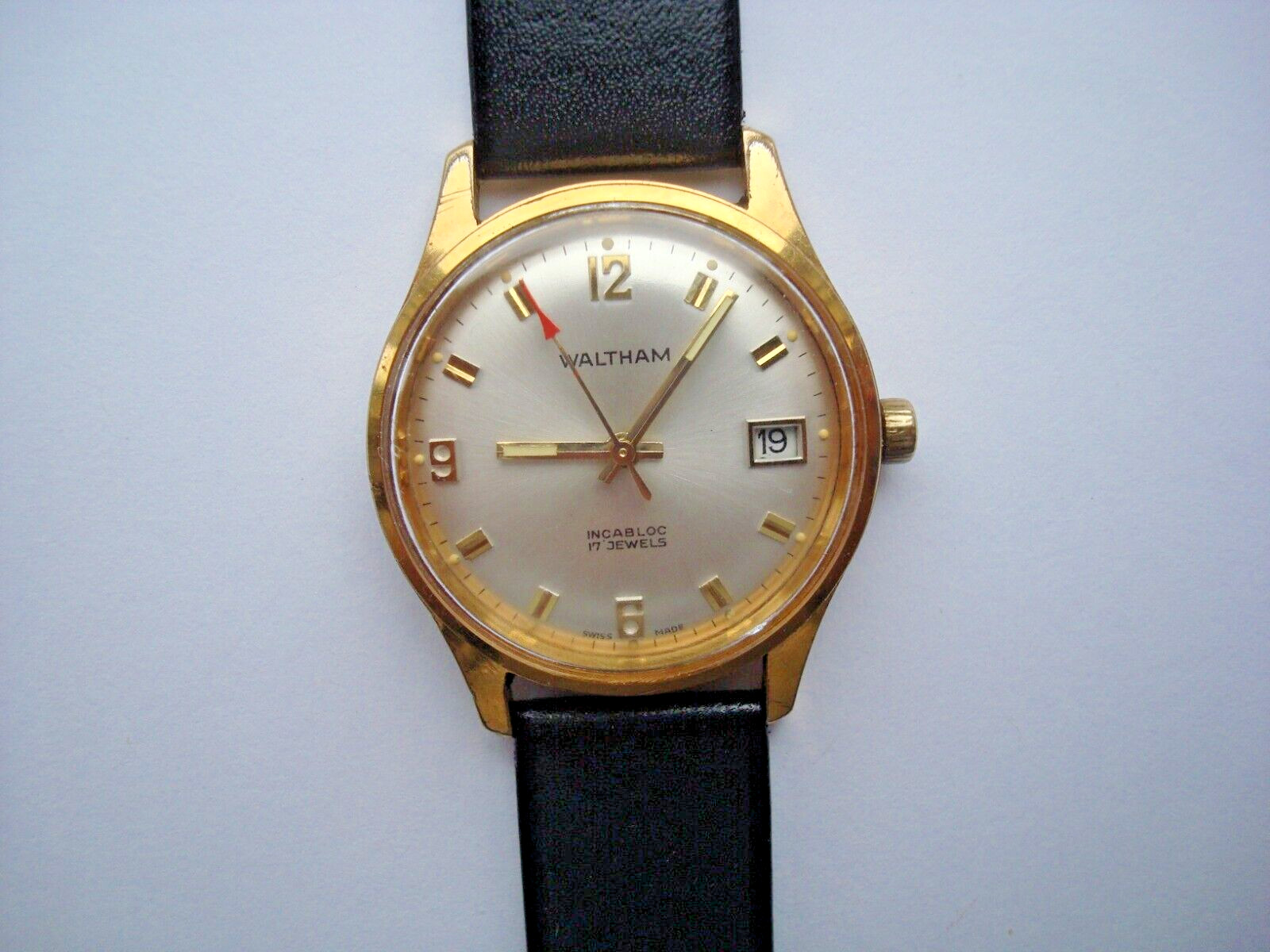 Waltham Mens Watch Manual Wind Up 17j. Date Red Arrow New Band 1960’s Swiss Runs