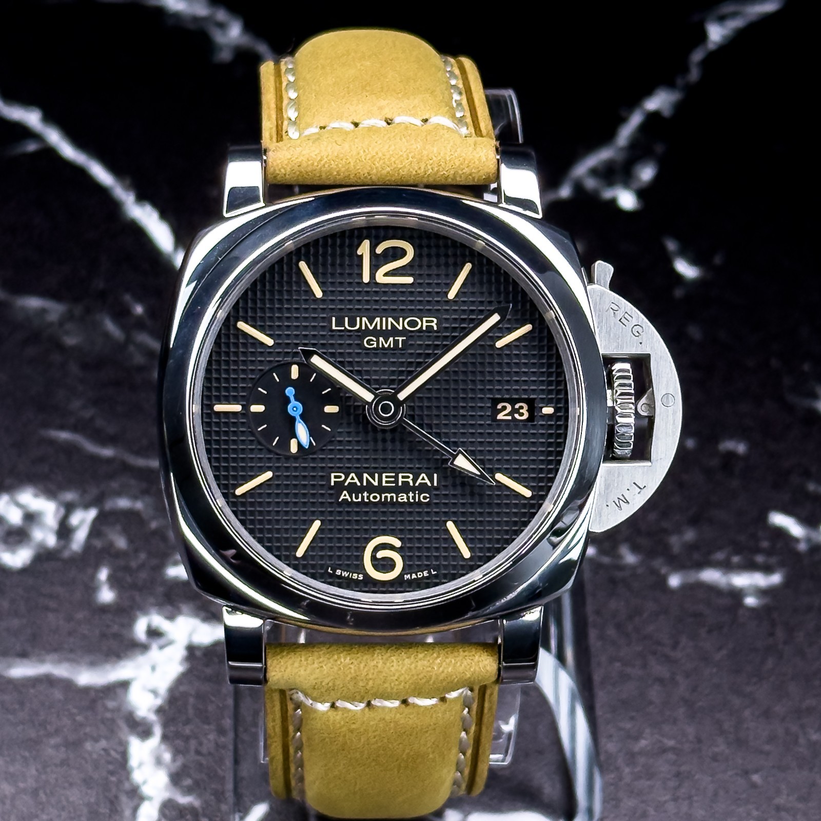 Panerai Luminor 1950 GMT 42mm Steel Hobnail Dial PAM01535 – PAM 1535 – B & P