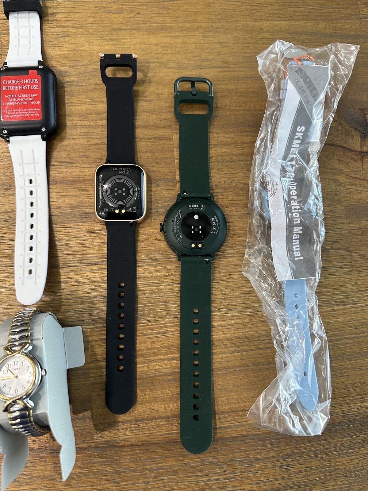 *Lot of 8* Assorted Quartz Digital & Analog Watches (Timex, Smartwatch, Kendall)