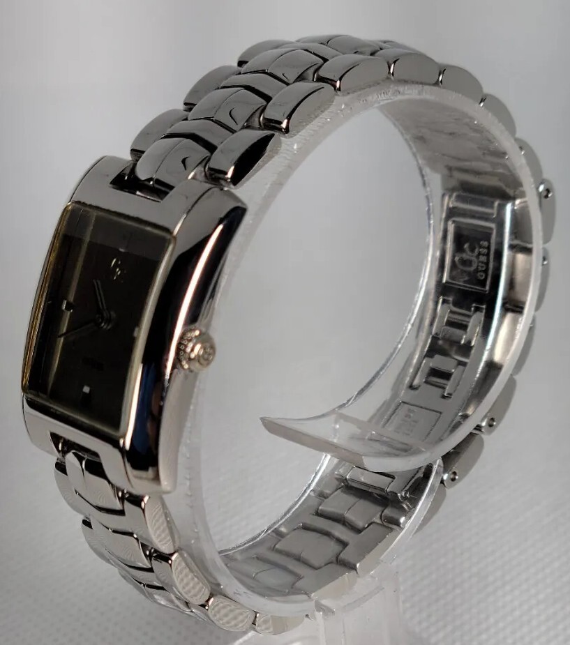 GUESS COLLECTION Women’s Stainless St Water Resistan 30M Silver Green Dial 20×29