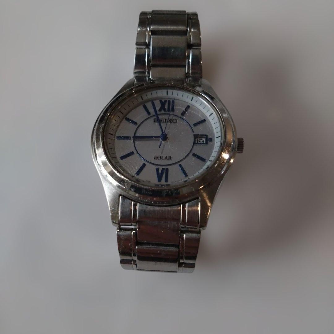 SEIKO Solar Date Watch Silver Case 38mm 18cm