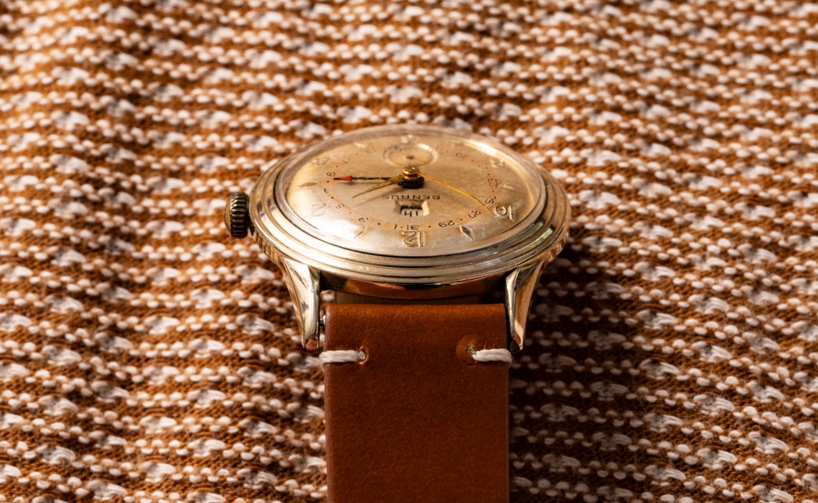 Benrus Calendar Watch – Pointer Date – Tropical Dial – Early 1950s