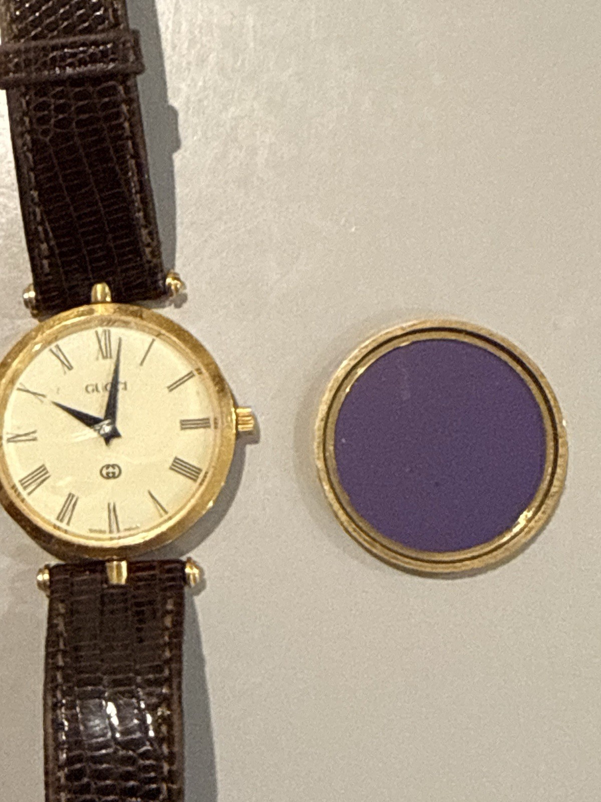 Vintage 1980s Analog Gucci Wristwatch Swiss Made