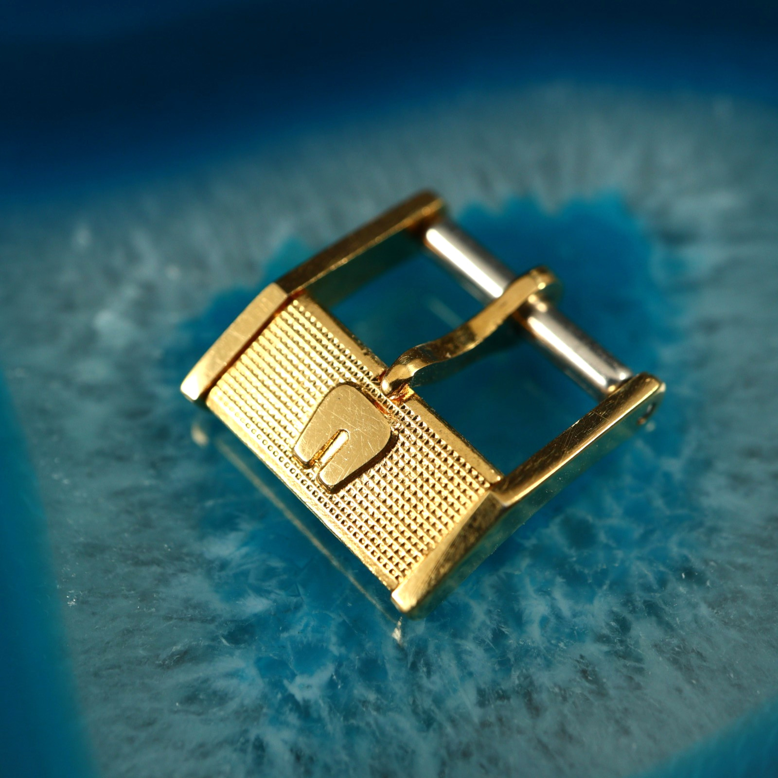 UNIVERSAL GENEVE GOLD PLATED BRACELET BUCKLE 1970s SWISS MADE 10MM