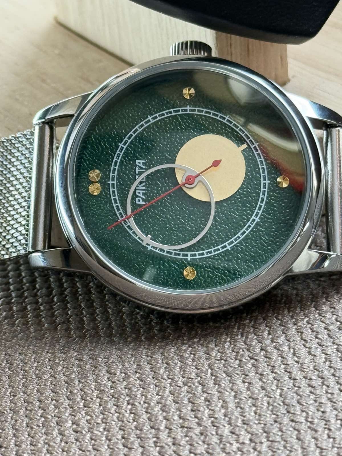 Raketa Kopernik Sun & Moon Watch Soviet USSR Rare Mechanical 2609HA Mens Vintage