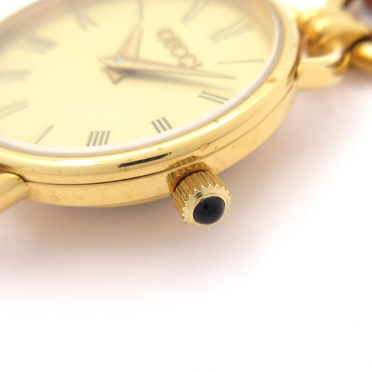 GUCCI Women’s 6000.2.L Wristwatch From Japan