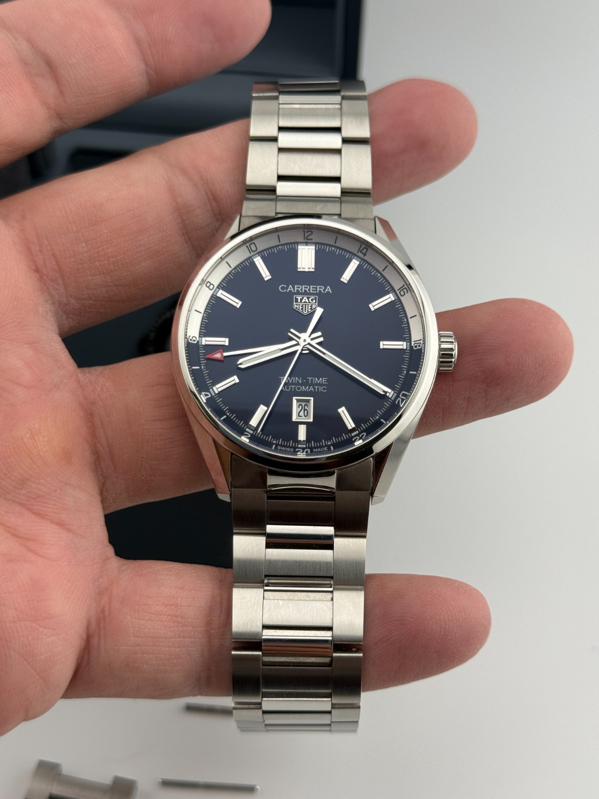 TAG Heuer Carrera Calibre 7 Twin Time Blue Sunray Dial Mens 41mm Watch