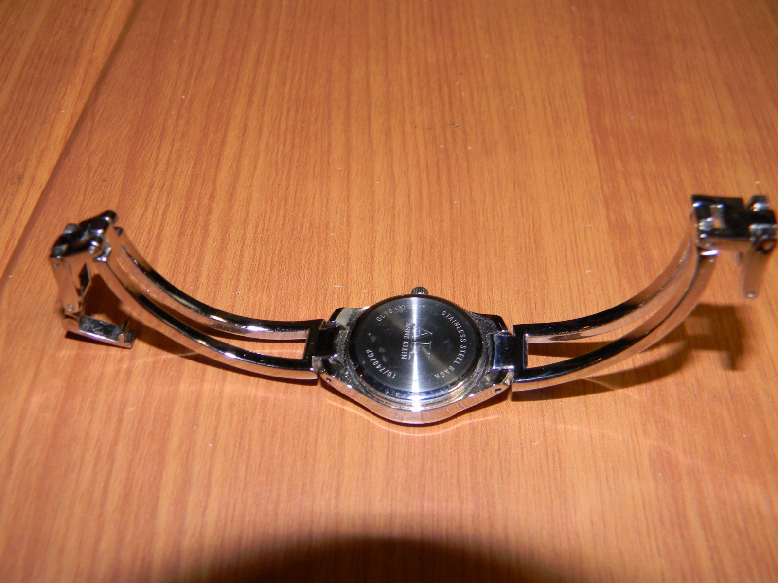 Women’s AK Anne Klein Snap Band Watch -Stainless Steel Back (Needs New Battery)