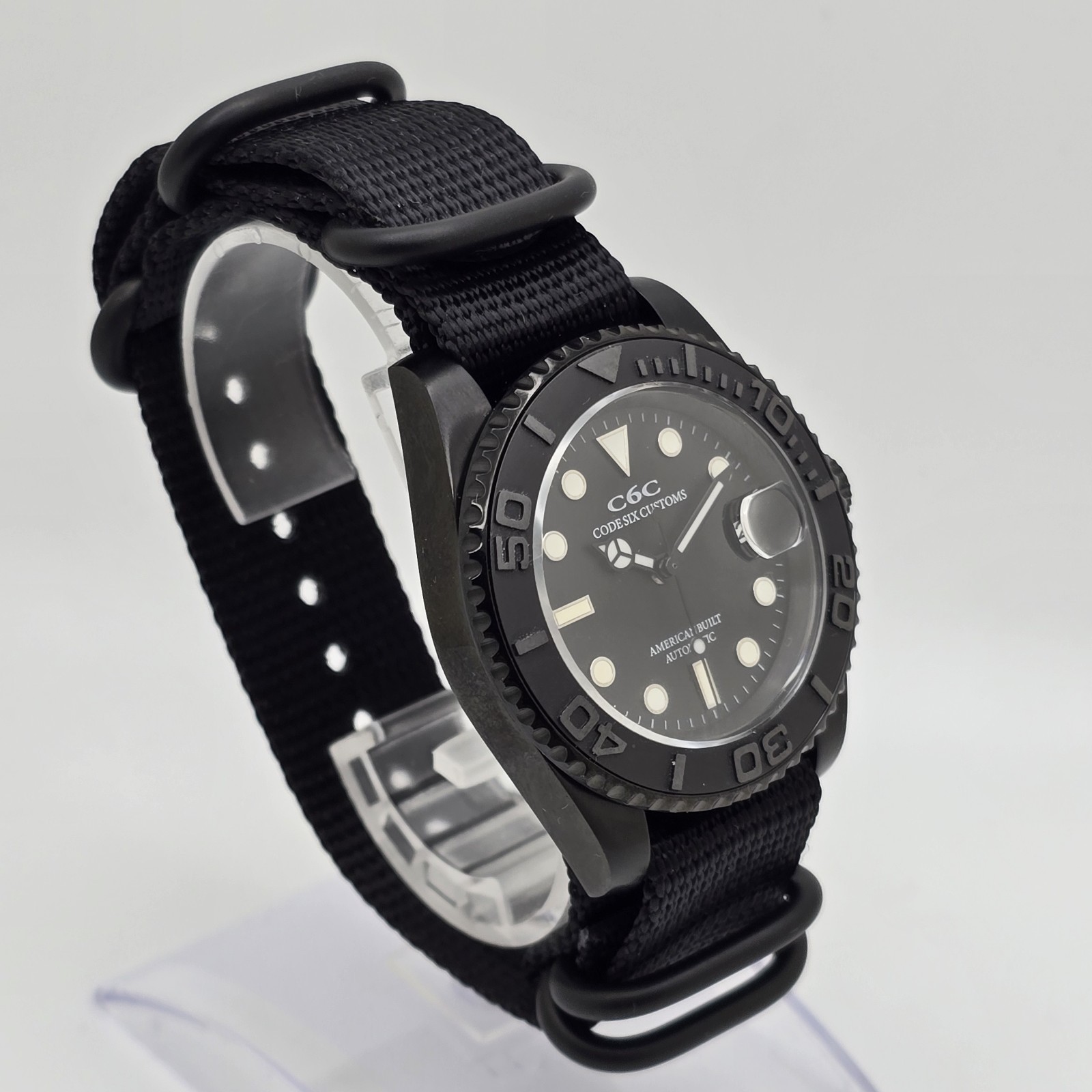 Custom-Built Automatic Watch – 40mm “Black Ops” Diver