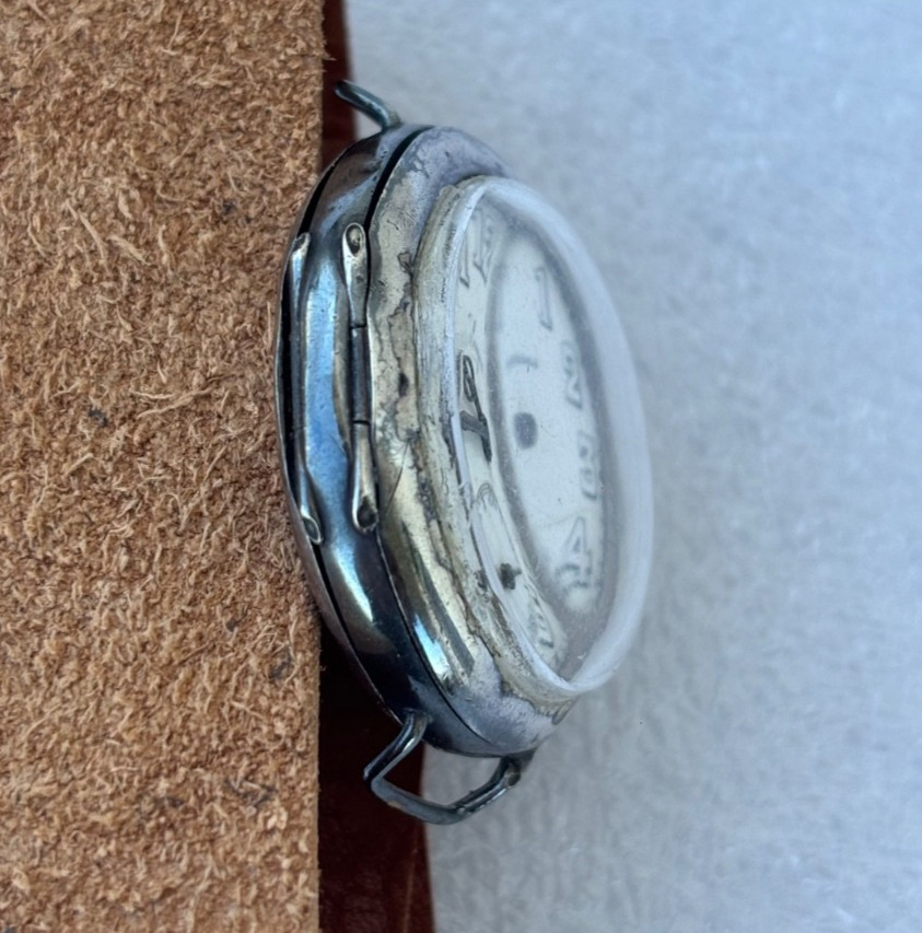 Longines 1916 silver 925 WW1 trench watch. Trench, works, very rare pin set