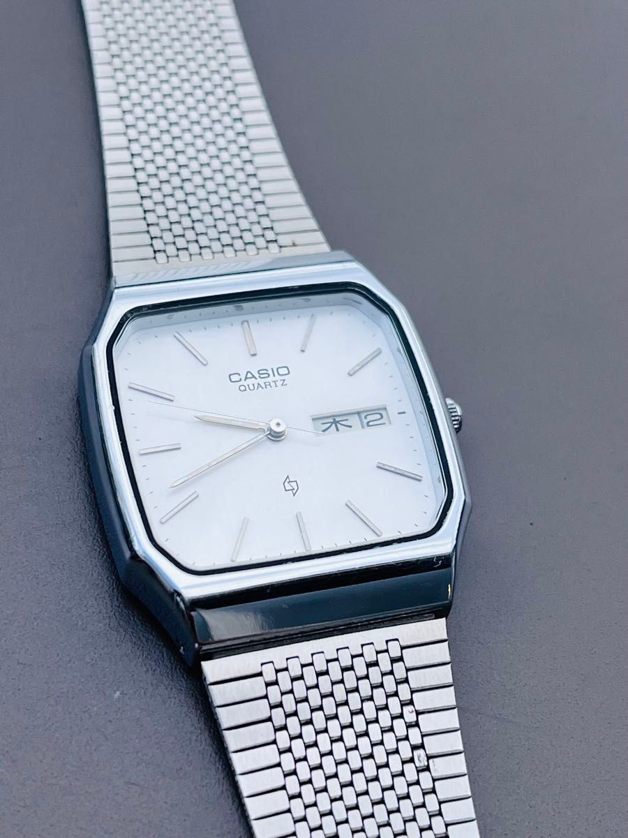 Made in Japan Rare CASIO MQ 503 Day Date Men’s Watch Original VINTAGE kanji day