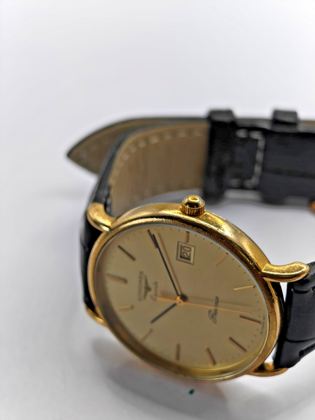Vintage Longines Presence Quartz Cal L156.4 Gold Plated Champagne Dial 33mm
