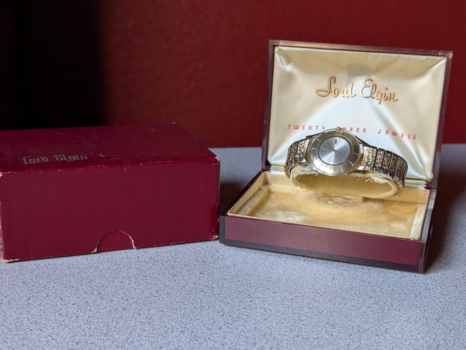 DEFECTIVE c1950 UNIQUE 23J ELGIN FUTURA MYSTERY DIAL WATCHINOUT BOX PAPE G3D