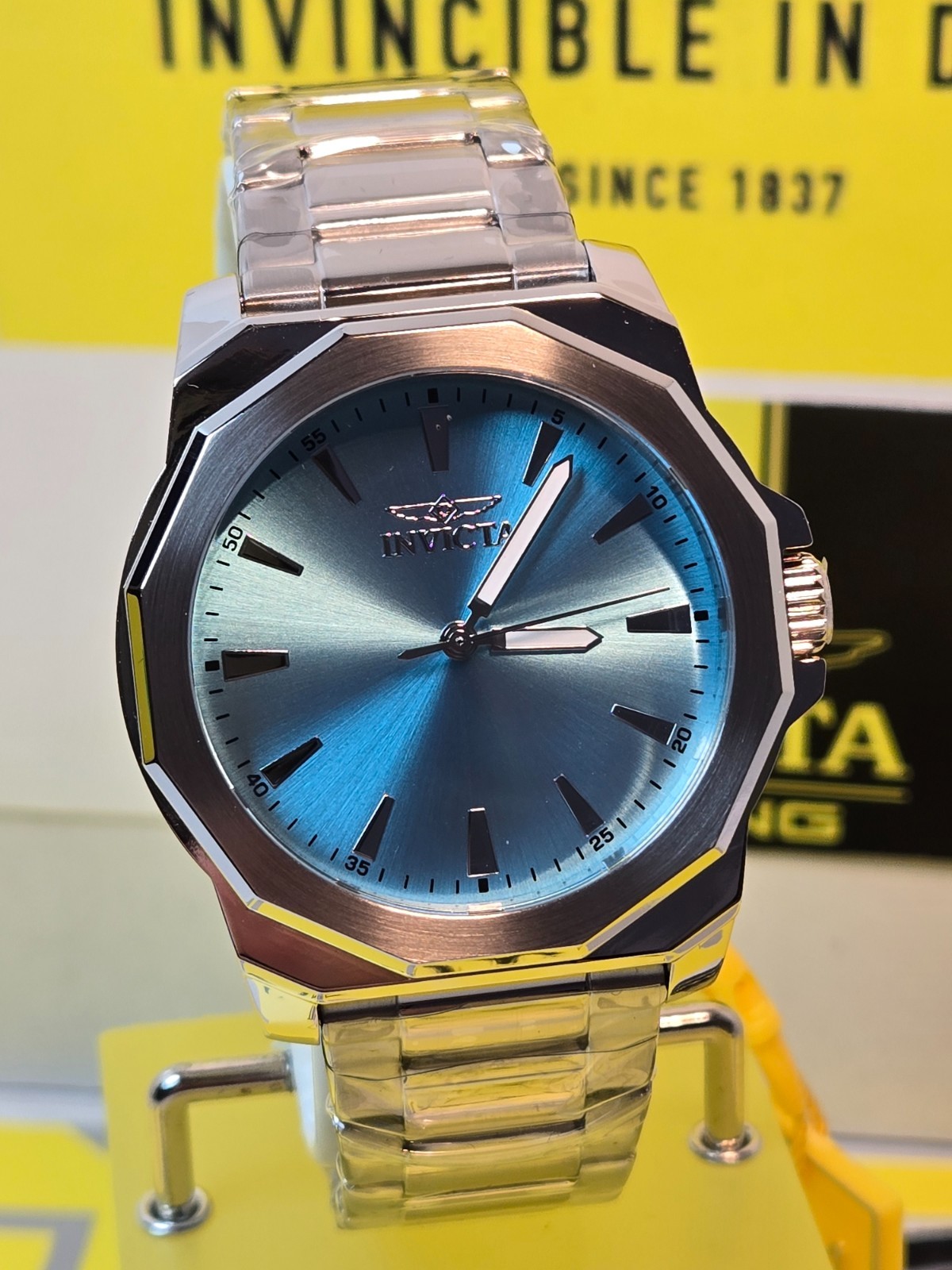 Invicta Speedway Dominus Men’s Watch – 42mm. Steel with Light Blue Dial! NEW!