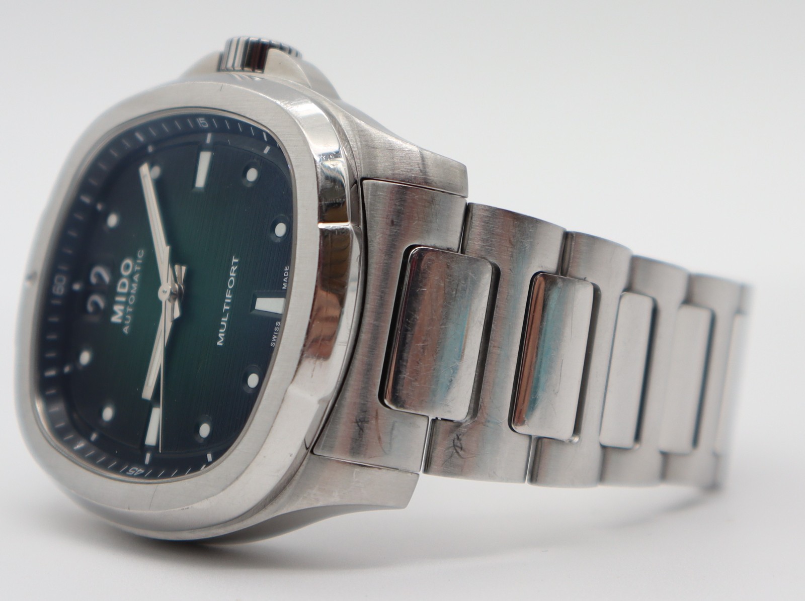 Mido Multifort TV Big Date – Green Gradient Dial Ref. #M0495261109100 FreeShip