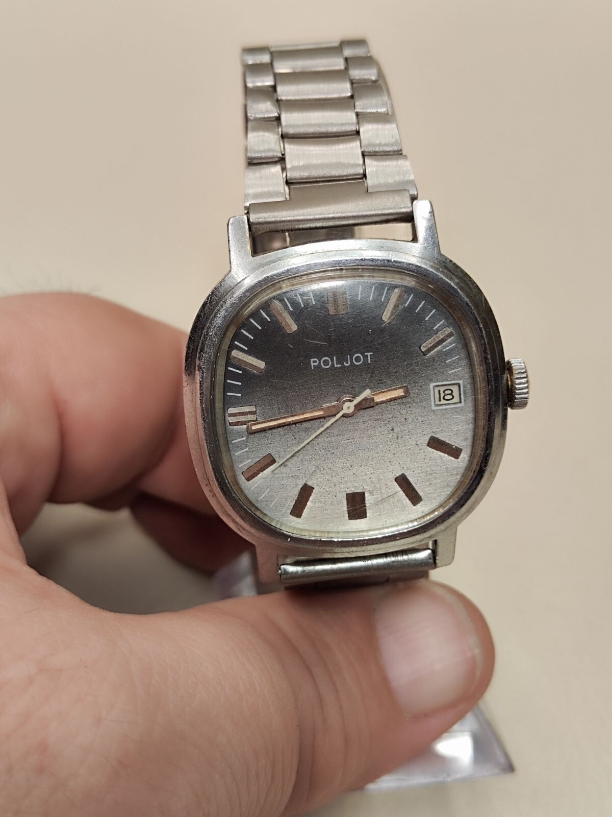 Rare Vintage Russian Wristwatch Poljot 2614.2H 17 Jewels