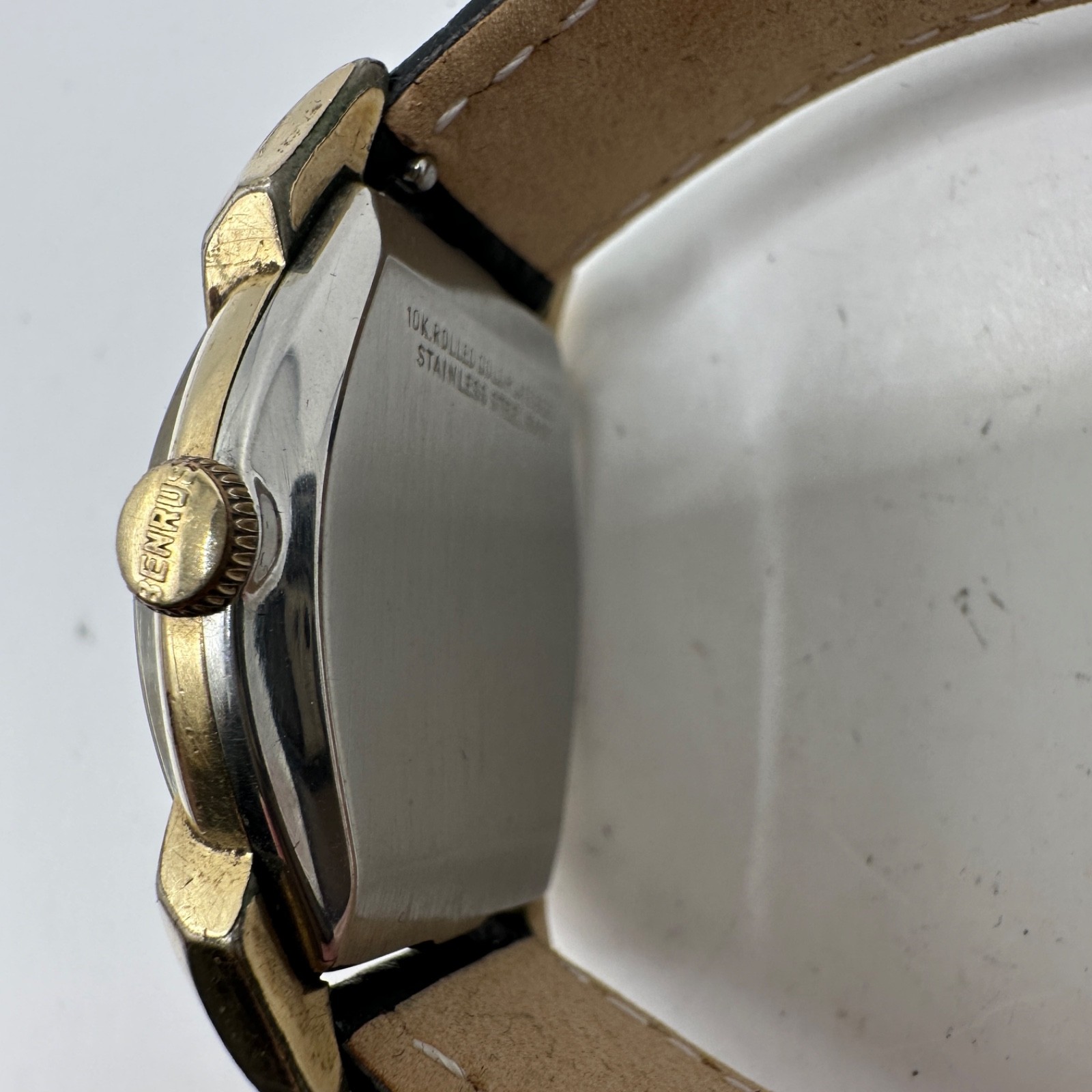 Benrus Vintage Men’s Watch Manual Wind 1950’s Running with New Leather Band