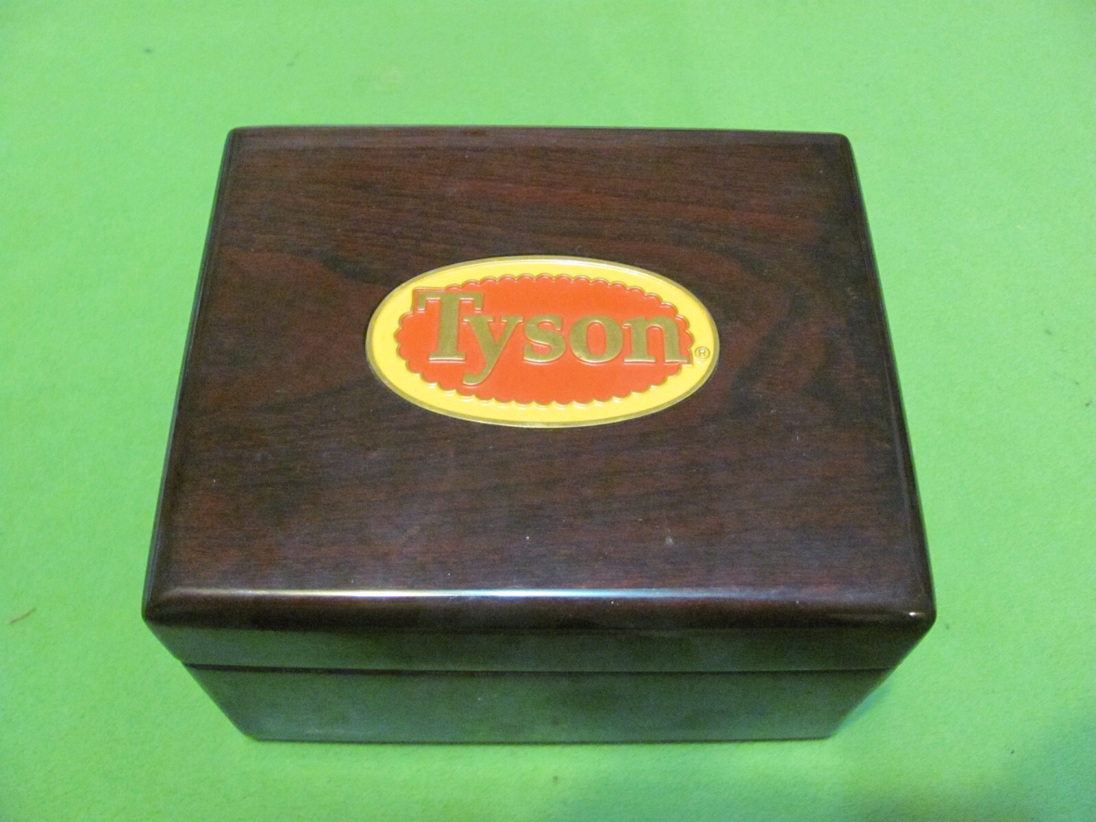 Vintage Seiko Men’s Quartz Watch 7N43-8111 MOV’T JAPAN 551178 w/ Tyson Food Box