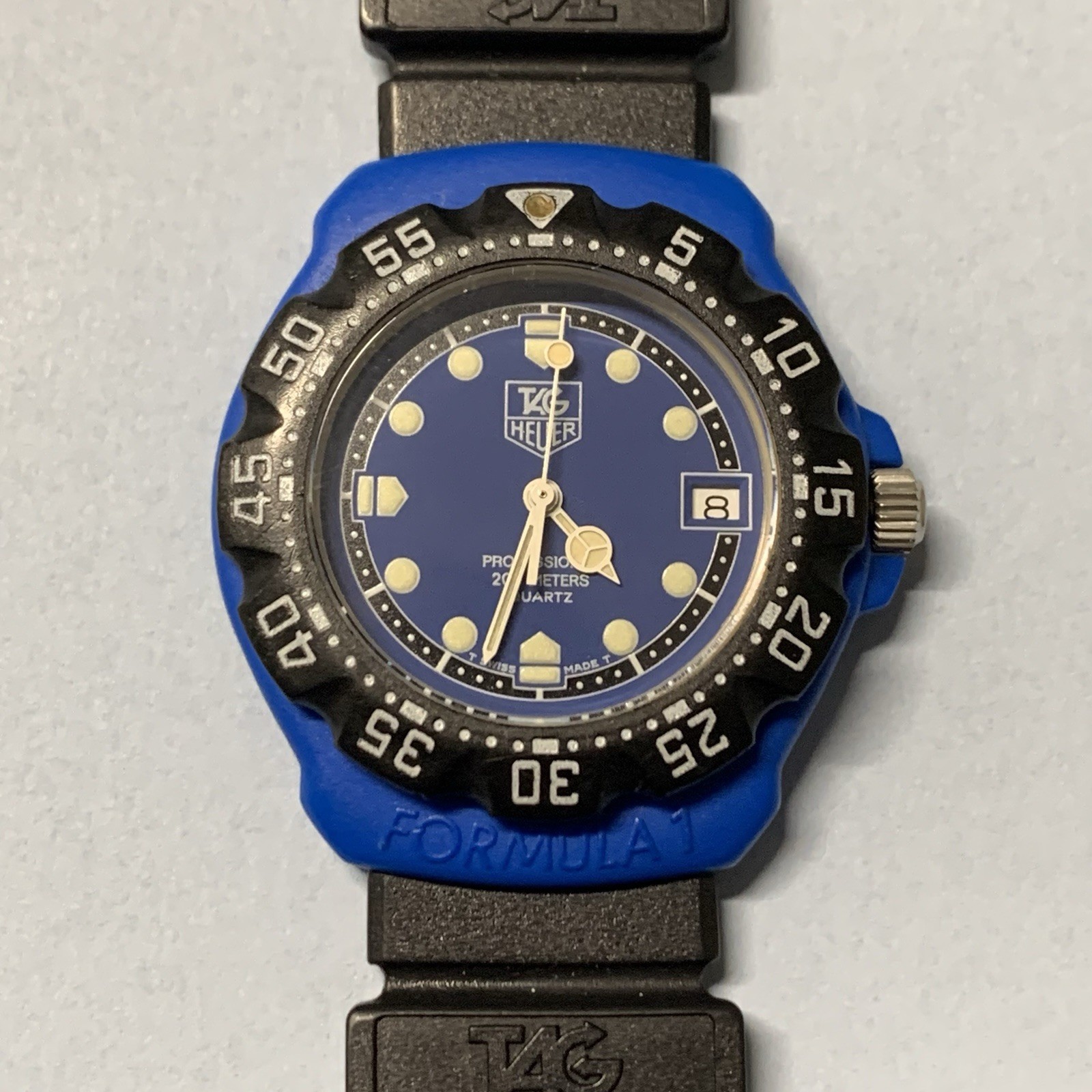TAG Heuer Formula 1 Blue Dial Black Rubber Strap Quartz Diver Watch 200m