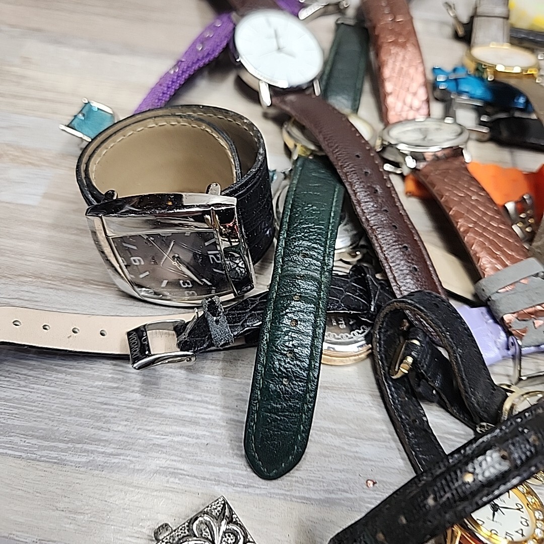 Lot Of Untested Women’s Watches – 5 Lbs Of Various Watches For Parts Or Fixing