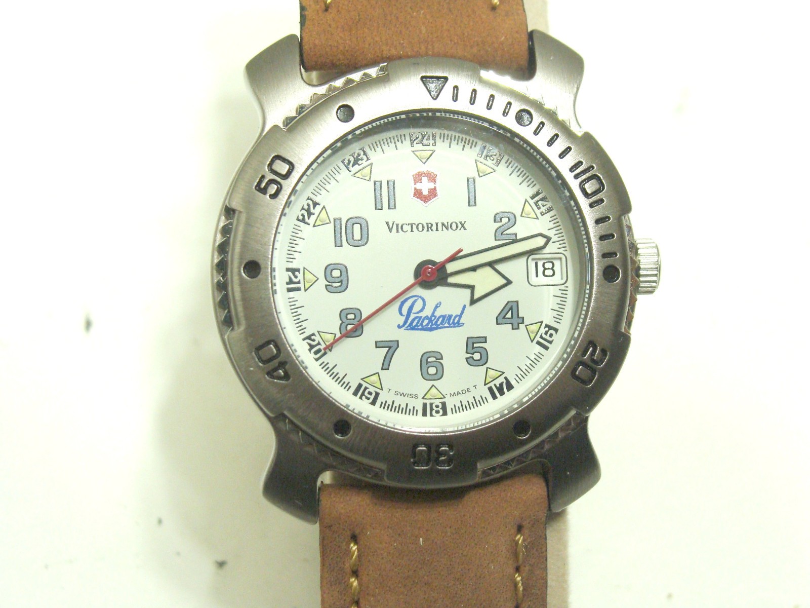 *NIB* Victorinox Swiss Army Watch Model 35072 Packard Heritage Dial