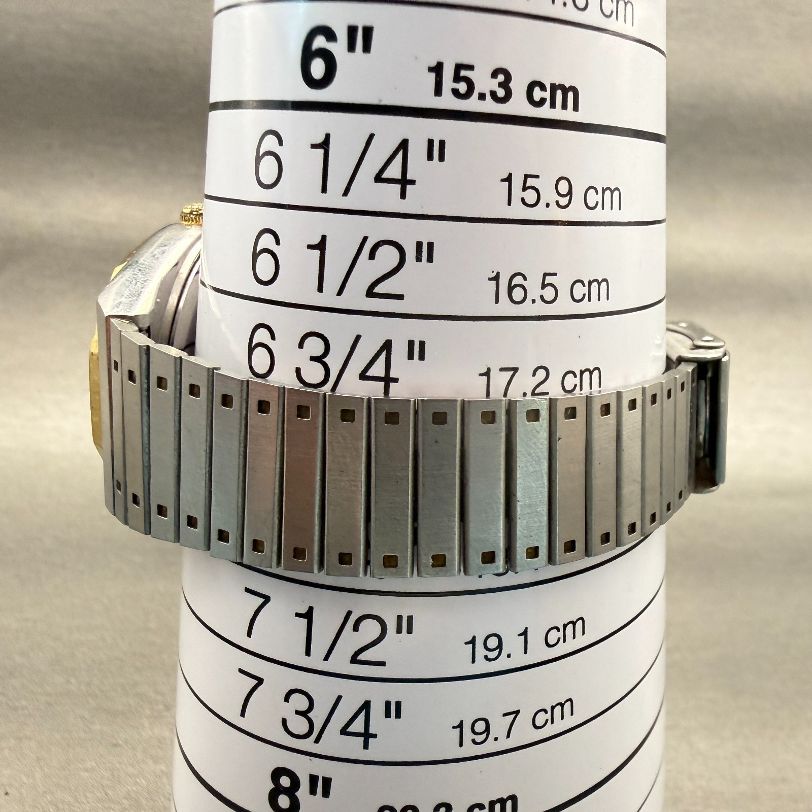 Citizen CQ Watch Men 34mm Champagne Dial Two Tone Daydate Round 3801-289536 VTG