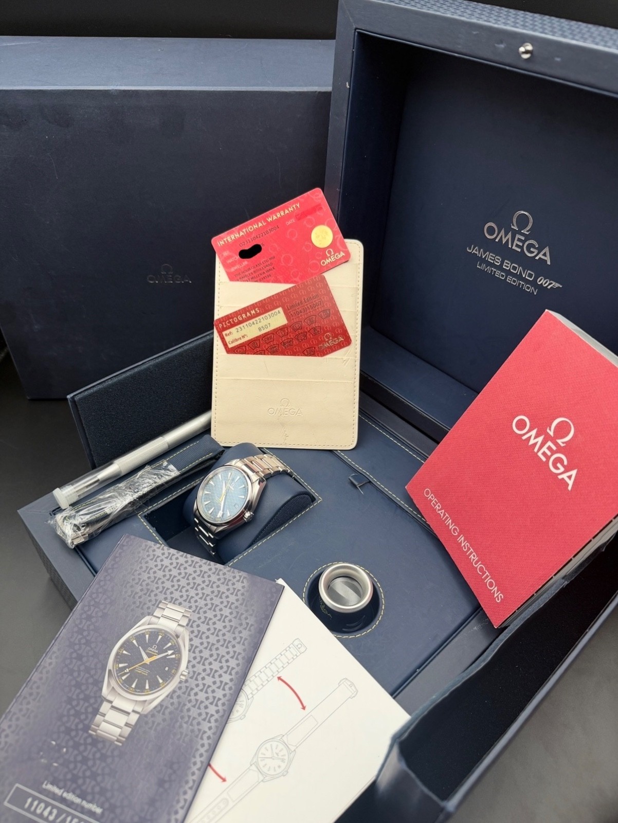 OMEGA Seamaster James Bond Spectre 41.5mm 231.10.42.21.03.004 Limited Edition
