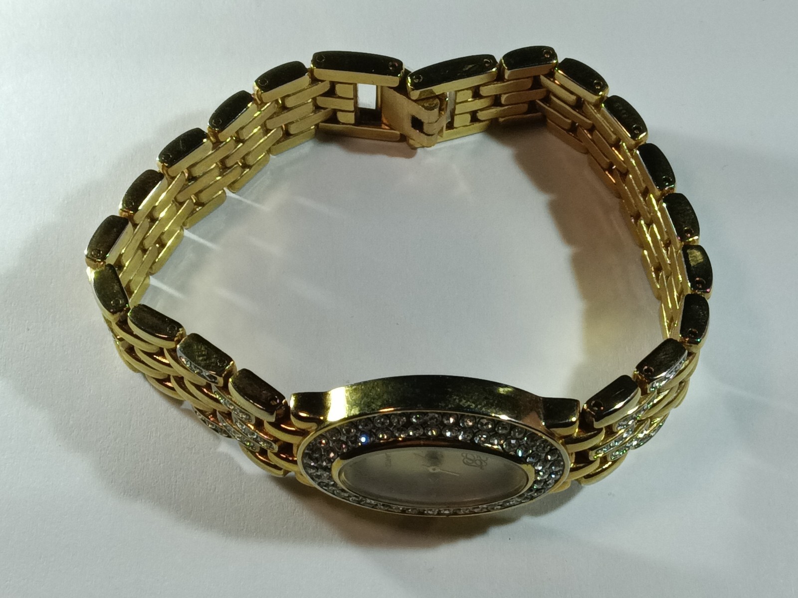 Elizabeth Taylor ET White Diamonds Quartz Ladies Watch Wristwatch