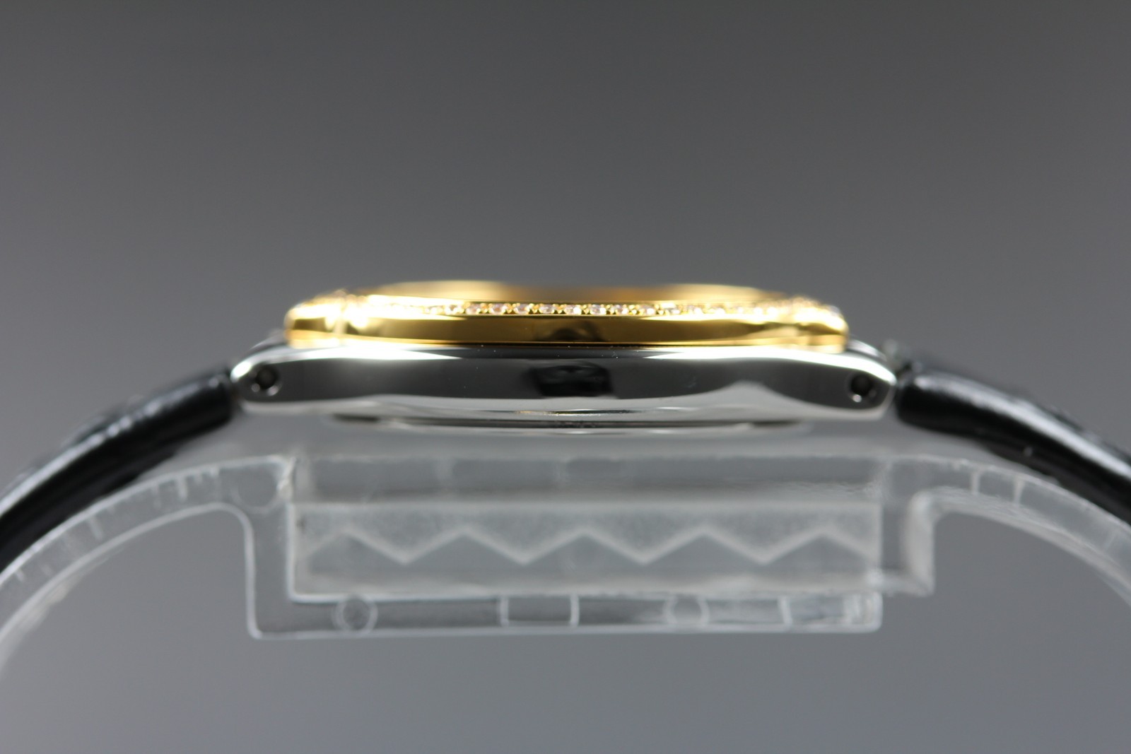 Near Mint Omega De Ville Symbol 595.0101 Cal.1455 Diamond Quartz Women’s Watch