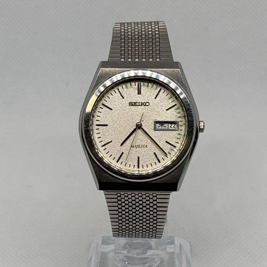 Good Condition Non working Seiko Men s Wristwatch 1988 Vintage Majesta