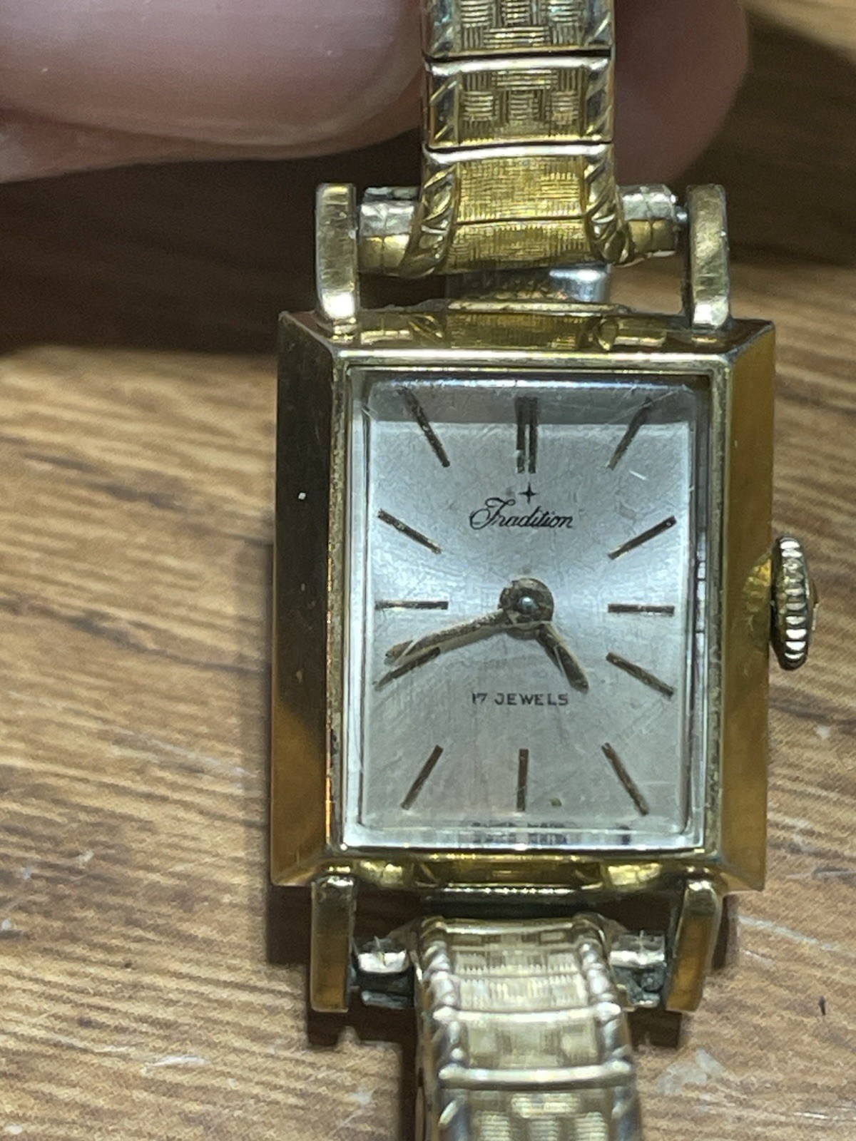 Vintage Ladies Tradition 17 Jewel Watch 10k Gold Filled Band Parts or Repair