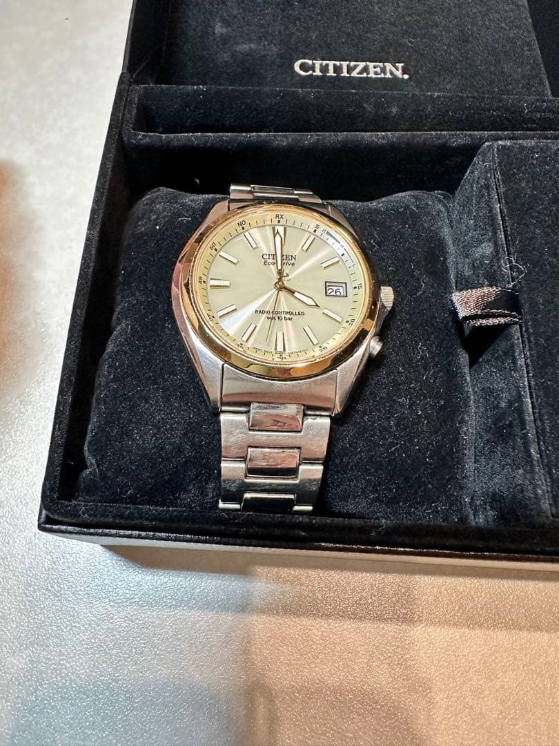 CITIZEN Eco Drive Watch W.R. 10bar