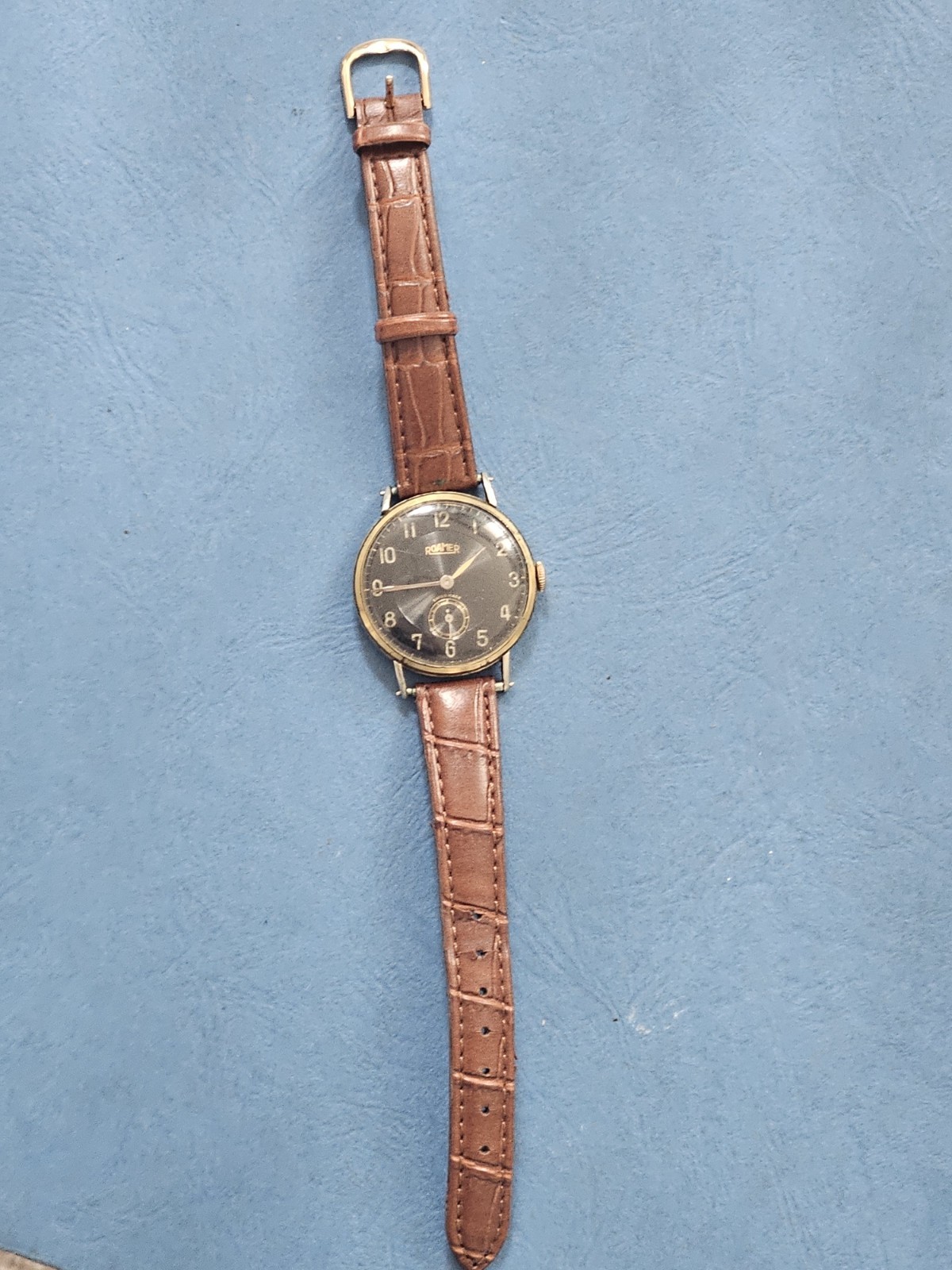 Roamer Men’s Vintage Black dial