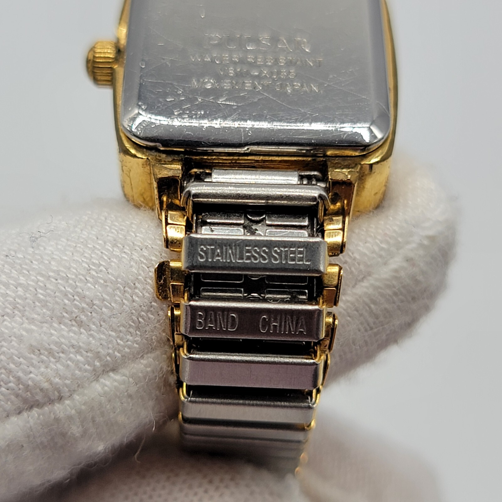 Pulsar Women Watch 17mm Rectangle Dial Gold Tone Classy Stretch Band 6.5″