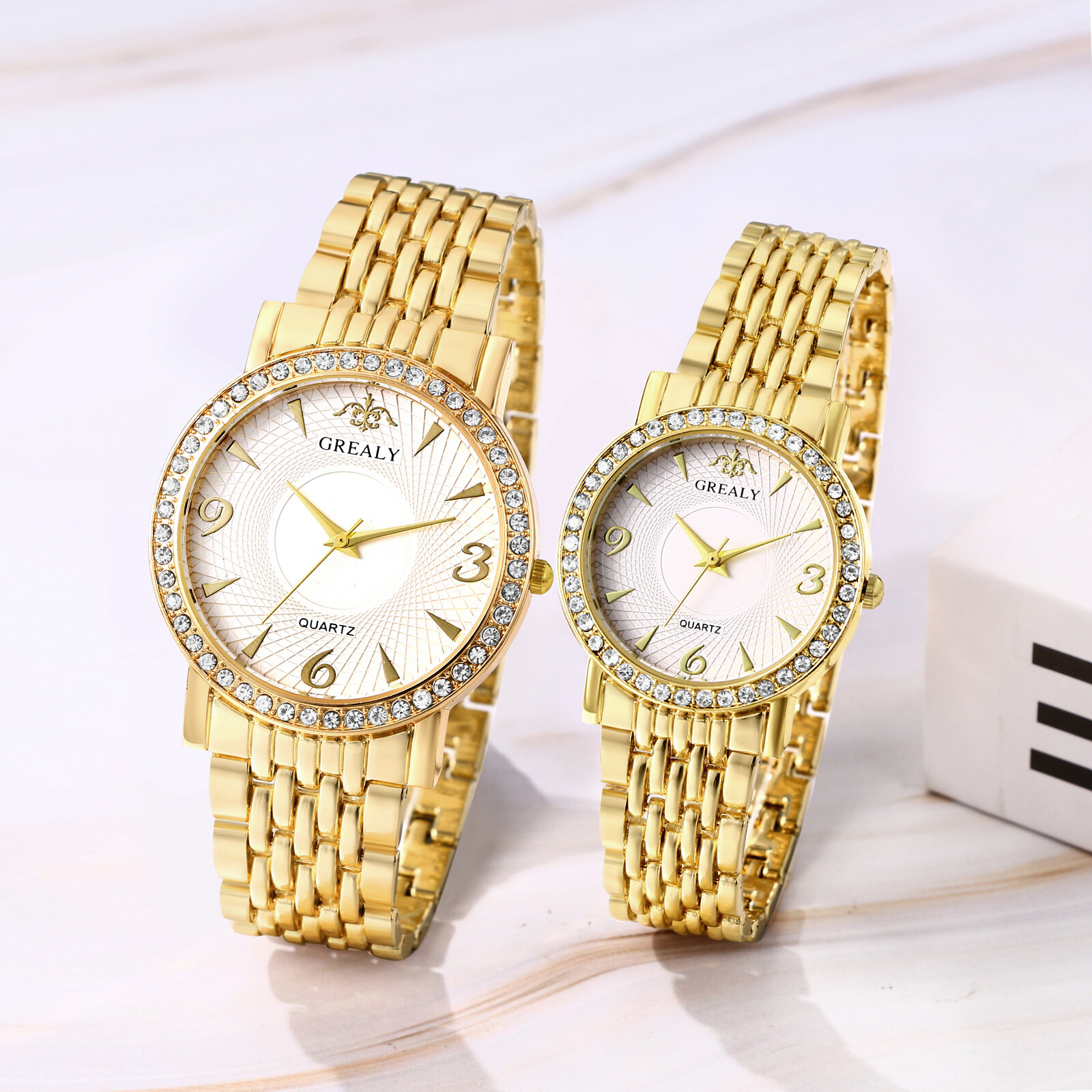 Couple Men Women Luxury Simple Cubic Zirconia Quartz Wrist Watch Stainless Steel