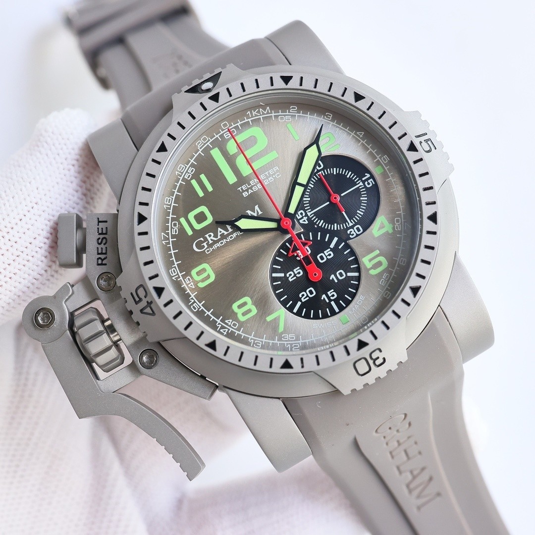 Graham men’s multifunctional quartz watch size: 44mm thick 8mm