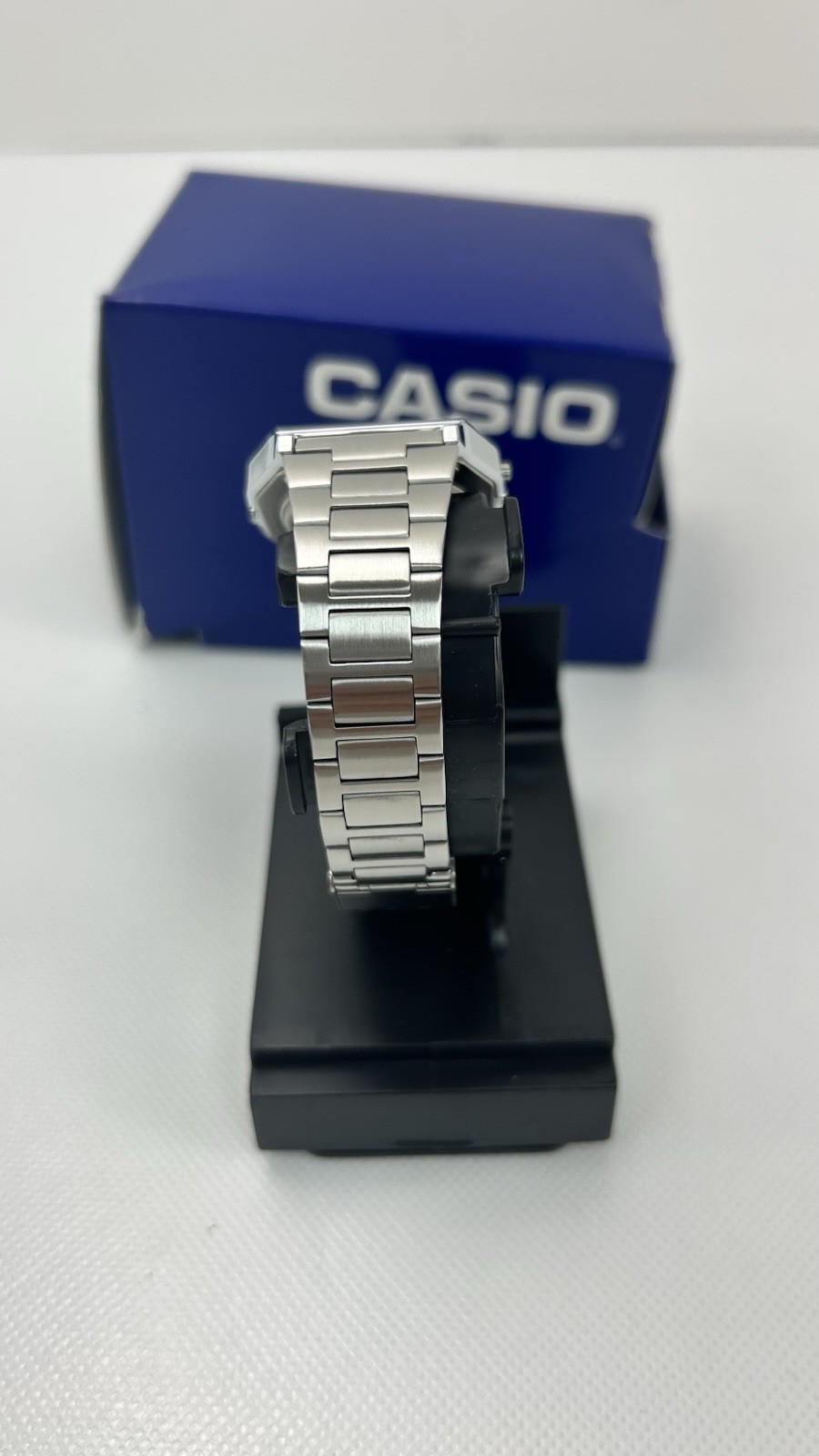 Casio A158WA-1, Classic Digital Watch, Chronograph, Alarm, Date, 7 Year Battery